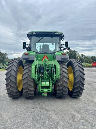 Image of John Deere 8R 310 equipment image 3