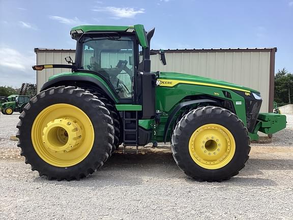 Image of John Deere 8R 310 equipment image 2