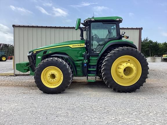 Image of John Deere 8R 310 equipment image 1