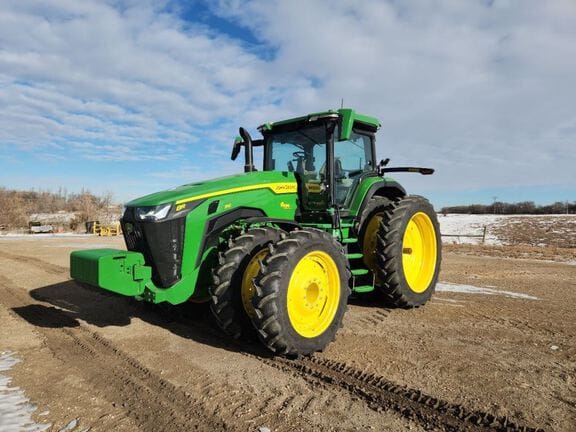 2024 John Deere 8R 310 Equipment Image0
