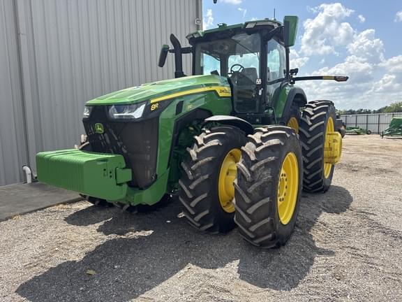 Image of John Deere 8R 310 equipment image 1