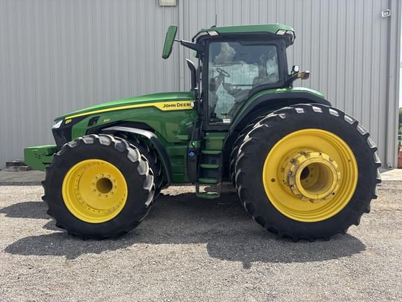 Image of John Deere 8R 310 Primary image