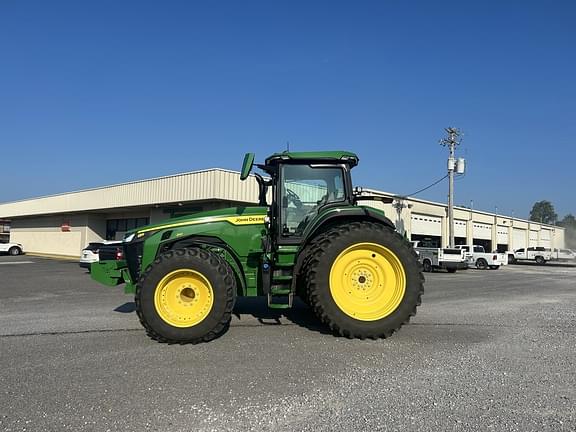 Image of John Deere 8R 310 equipment image 2