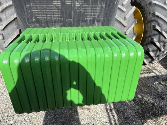 Image of John Deere 8R 310 equipment image 3