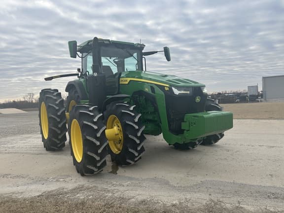 Image of John Deere 8R 310 equipment image 1