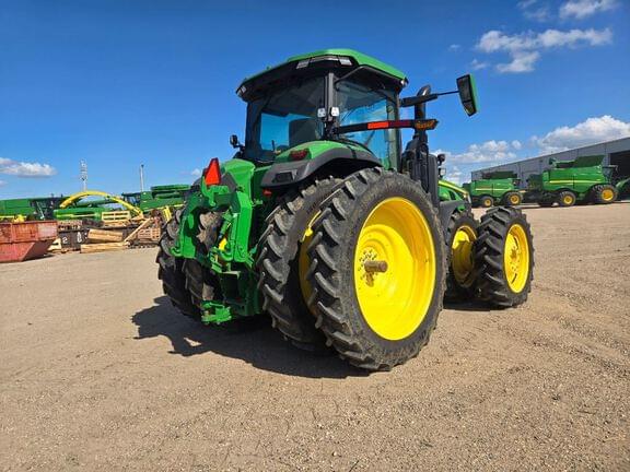 Image of John Deere 8R 310 equipment image 3
