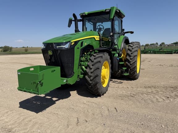 Image of John Deere 8R 310 equipment image 1