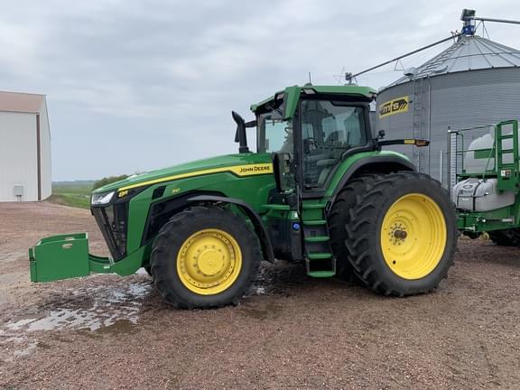 Image of John Deere 8R 310 Primary image