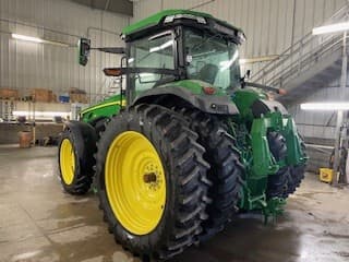 Image of John Deere 8R 310 equipment image 3