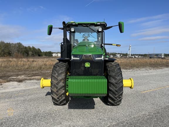 Image of John Deere 8R 310 equipment image 4