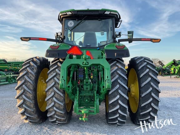 Image of John Deere 8R 310 equipment image 3
