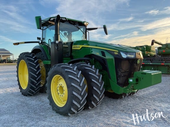 2024 John Deere 8R 310 Equipment Image0