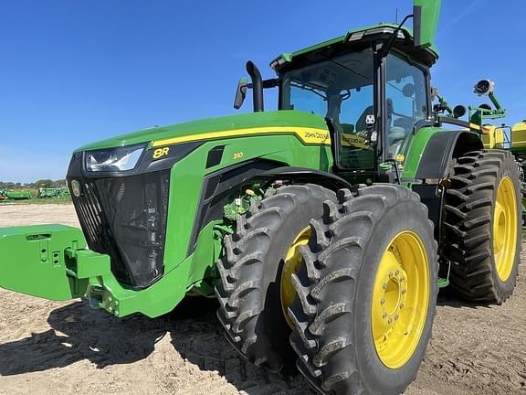 Image of John Deere 8R 310 equipment image 1