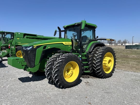 2024 John Deere 8R 310 Equipment Image0