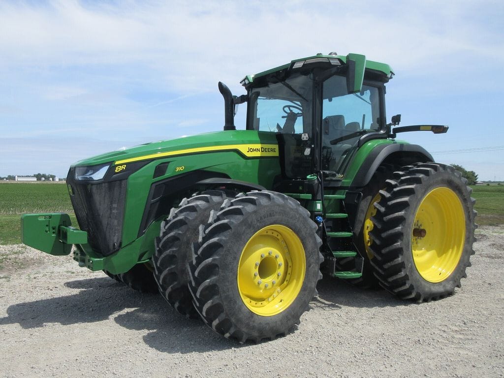 2024 John Deere 8R 310 Equipment Image0
