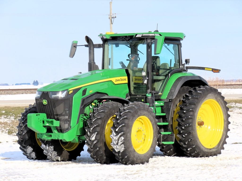 2024 John Deere 8R 310 Equipment Image0