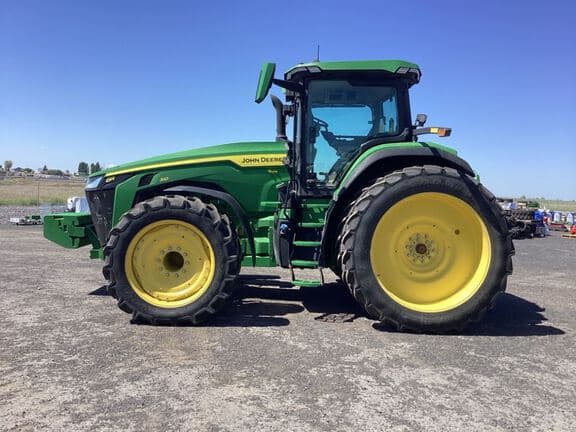 Image of John Deere 8R 310 equipment image 1