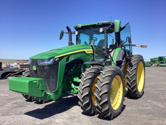 2024 John Deere 8R 310 Equipment Image0