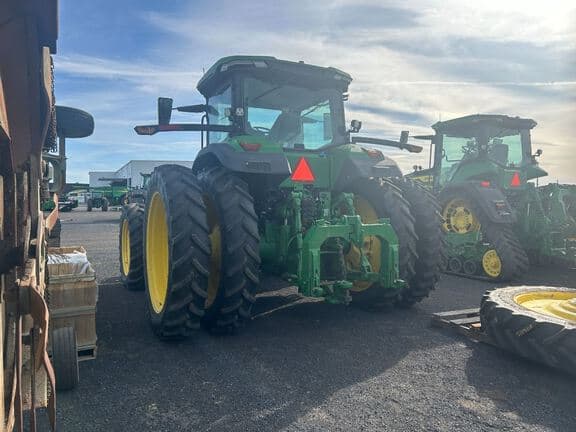 Image of John Deere 8R 310 equipment image 1