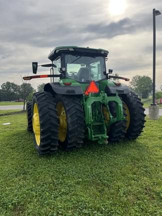 Image of John Deere 8R 310 equipment image 4