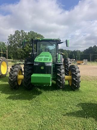 Image of John Deere 8R 310 equipment image 4