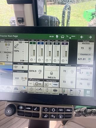 Image of John Deere 8R 310 equipment image 1