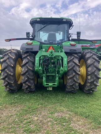 Image of John Deere 8R 310 equipment image 4