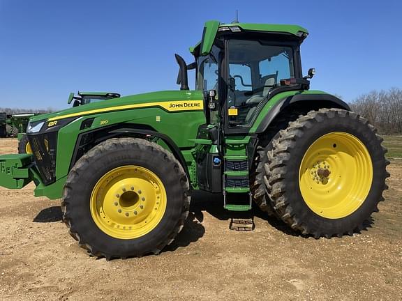 Image of John Deere 8R 310 equipment image 3