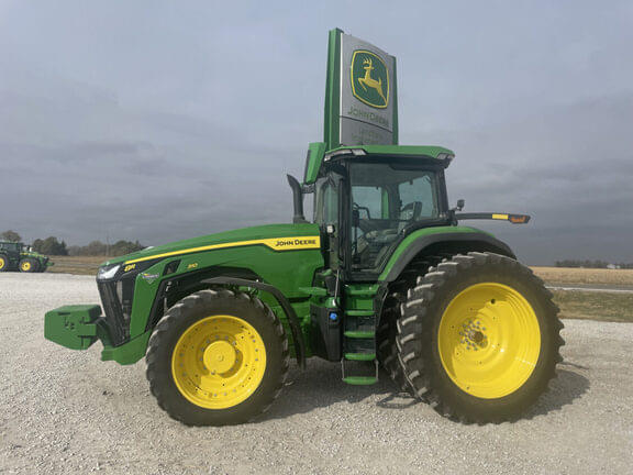Image of John Deere 8R 310 equipment image 1