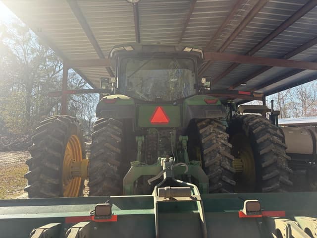 Image of John Deere 8R 310 equipment image 3