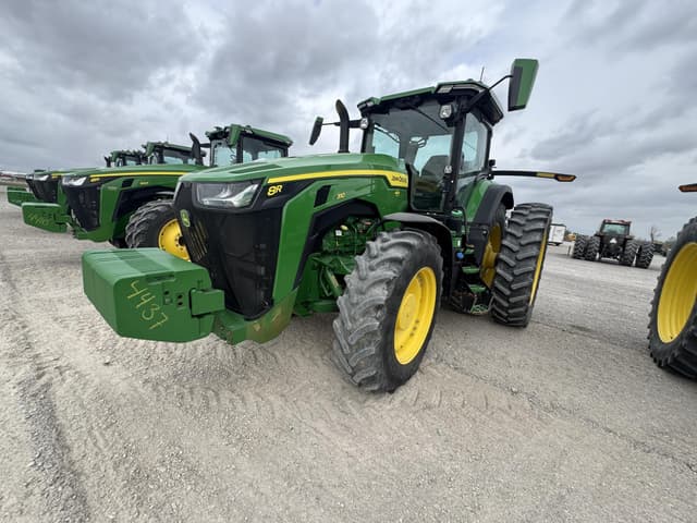 Image of John Deere 8R 310 equipment image 1