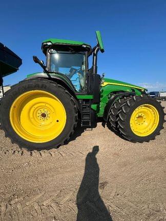 Image of John Deere 8R 310 equipment image 1