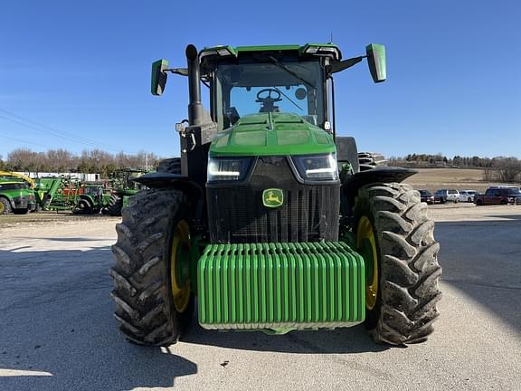 Image of John Deere 8R 310 equipment image 1