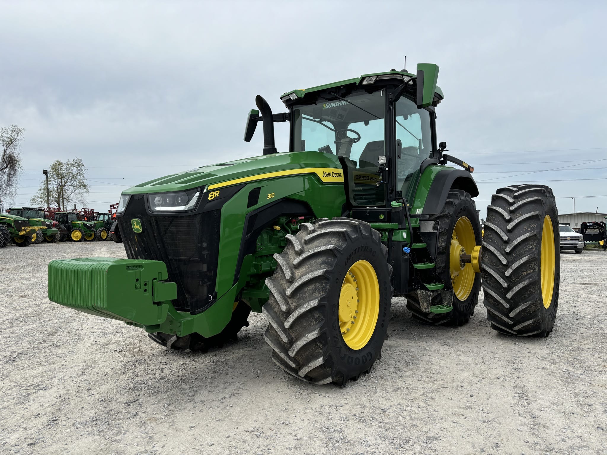 2023 John Deere 8R 310 Equipment Image0