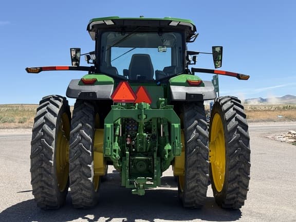 Image of John Deere 8R 310 equipment image 3