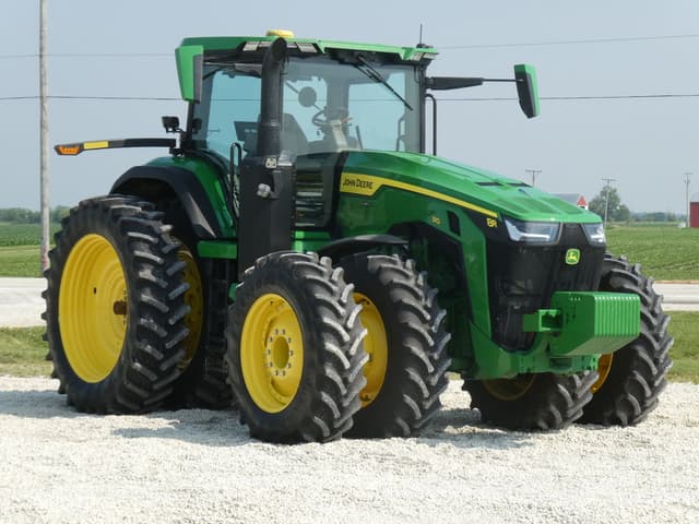 Image of John Deere 8R 310 equipment image 3
