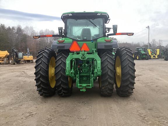 Image of John Deere 8R 310 equipment image 4
