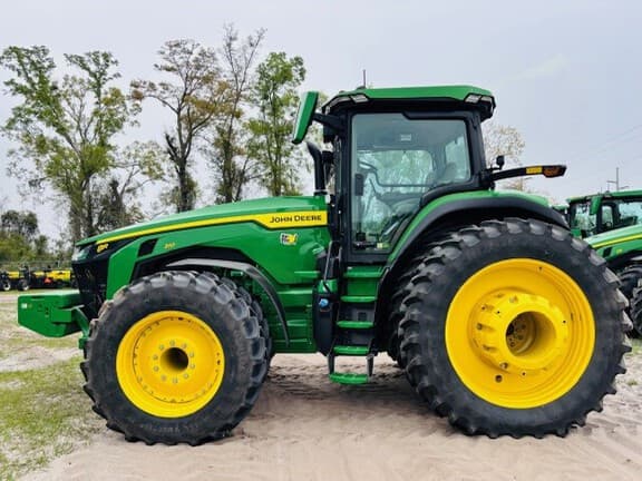 Image of John Deere 8R 310 equipment image 1