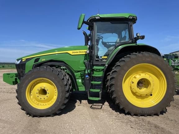 Image of John Deere 8R 310 equipment image 1
