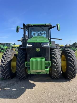 Image of John Deere 8R 310 equipment image 4