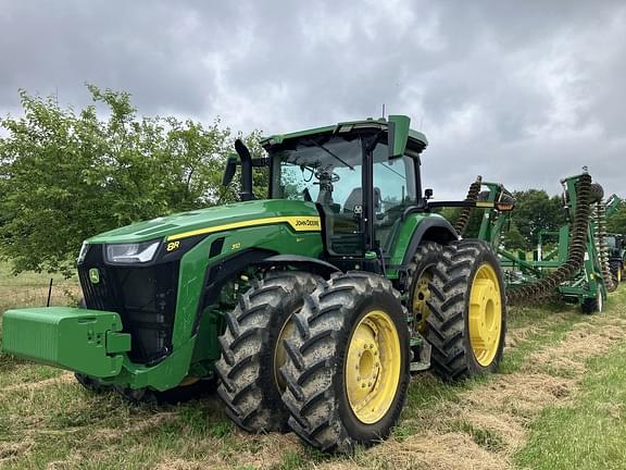 Image of John Deere 8R 310 equipment image 1