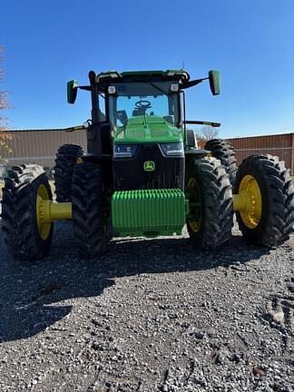 Image of John Deere 8R 310 equipment image 3