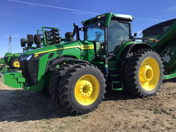 2024 John Deere 8R 310 Equipment Image0