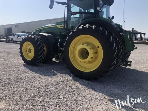 Image of John Deere 8R 310 equipment image 3