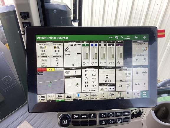 Image of John Deere 8R 310 equipment image 4