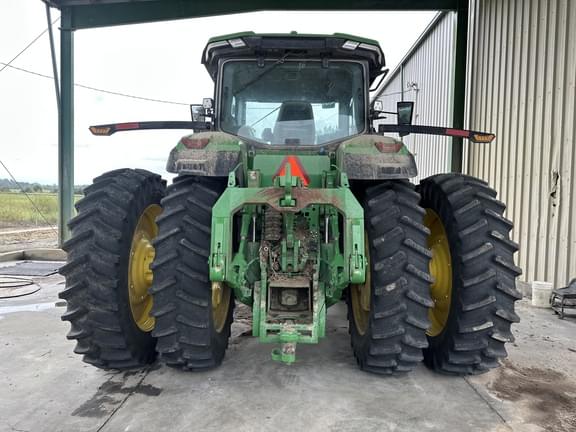 Image of John Deere 8R 310 equipment image 4