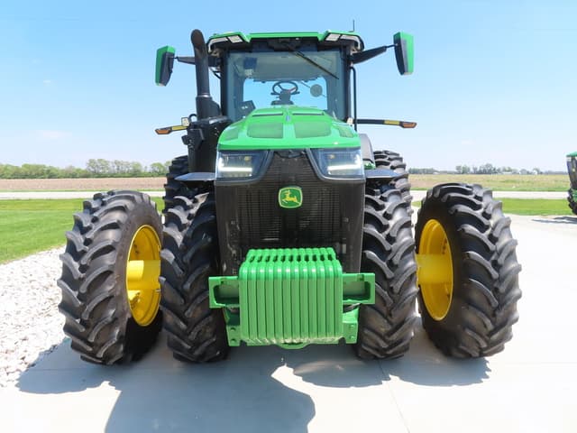 Image of John Deere 8R 310 equipment image 1