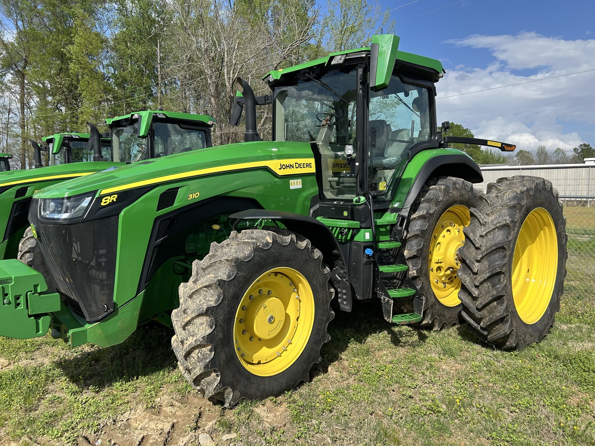 2024 John Deere 8R 310 Equipment Image0