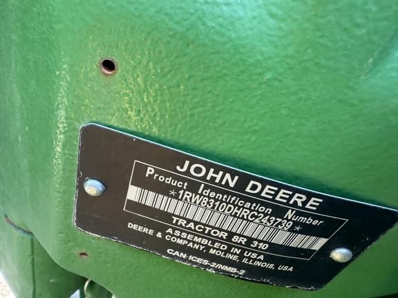 Image of John Deere 8R 310 equipment image 4