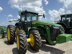 2024 John Deere 8R 310 Image